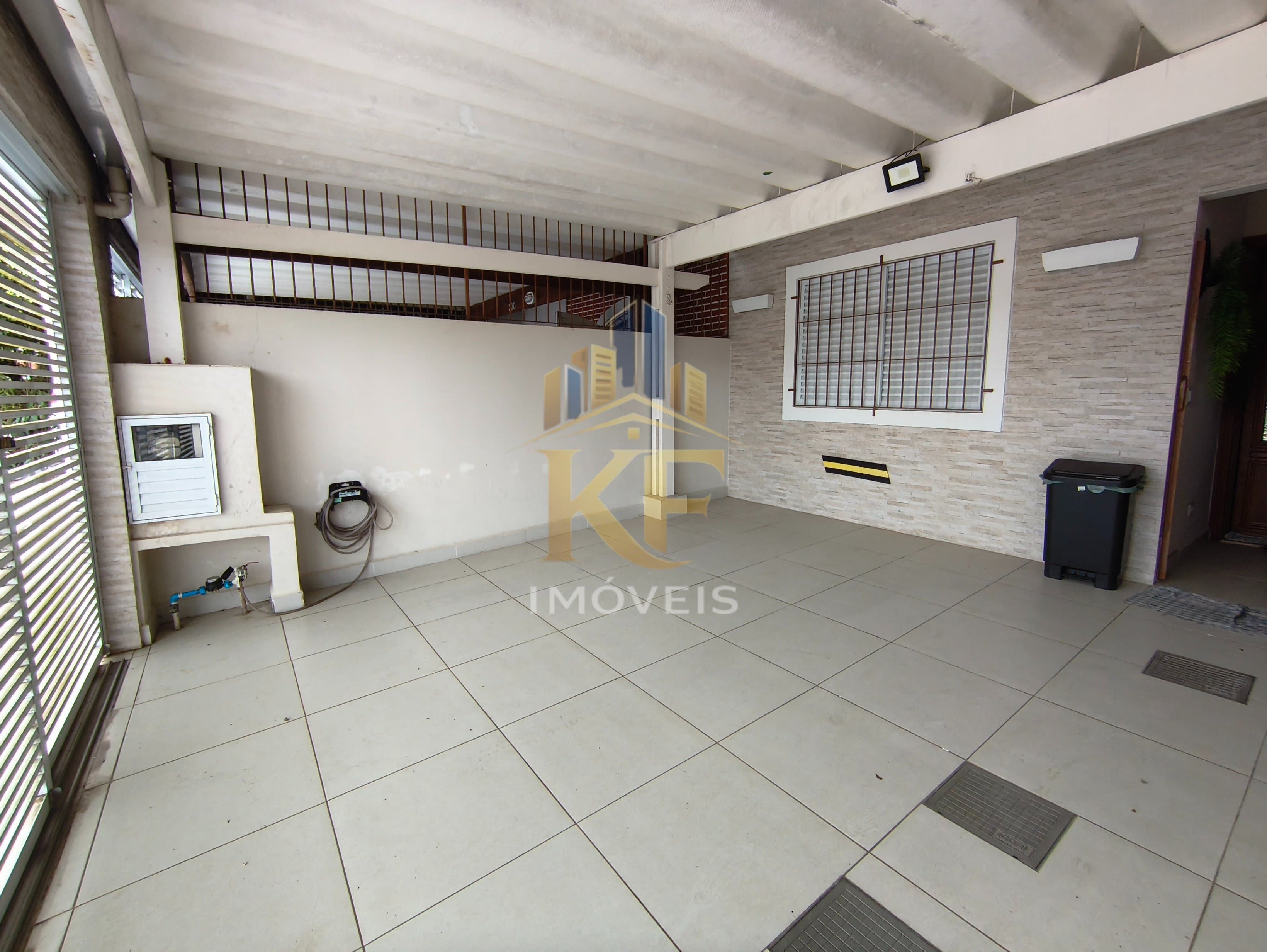 Casa individual no Jardim Real Praia Grande SP